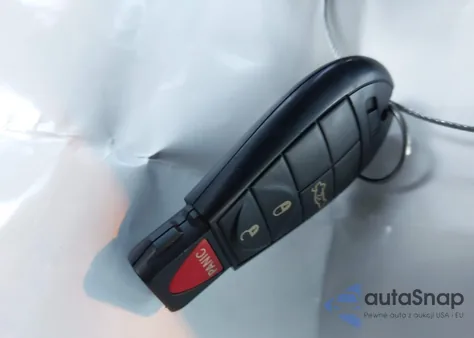 2013 Dodge Challenger R/T z USA, uszkodzony, nr VIN 2C3CDYBT1DH541815